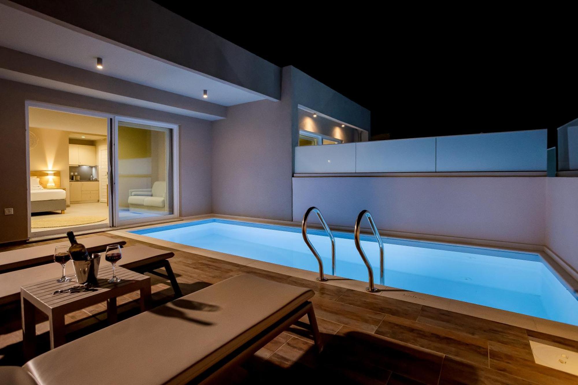 Sarpidon Suites Agia Marina Buitenkant foto