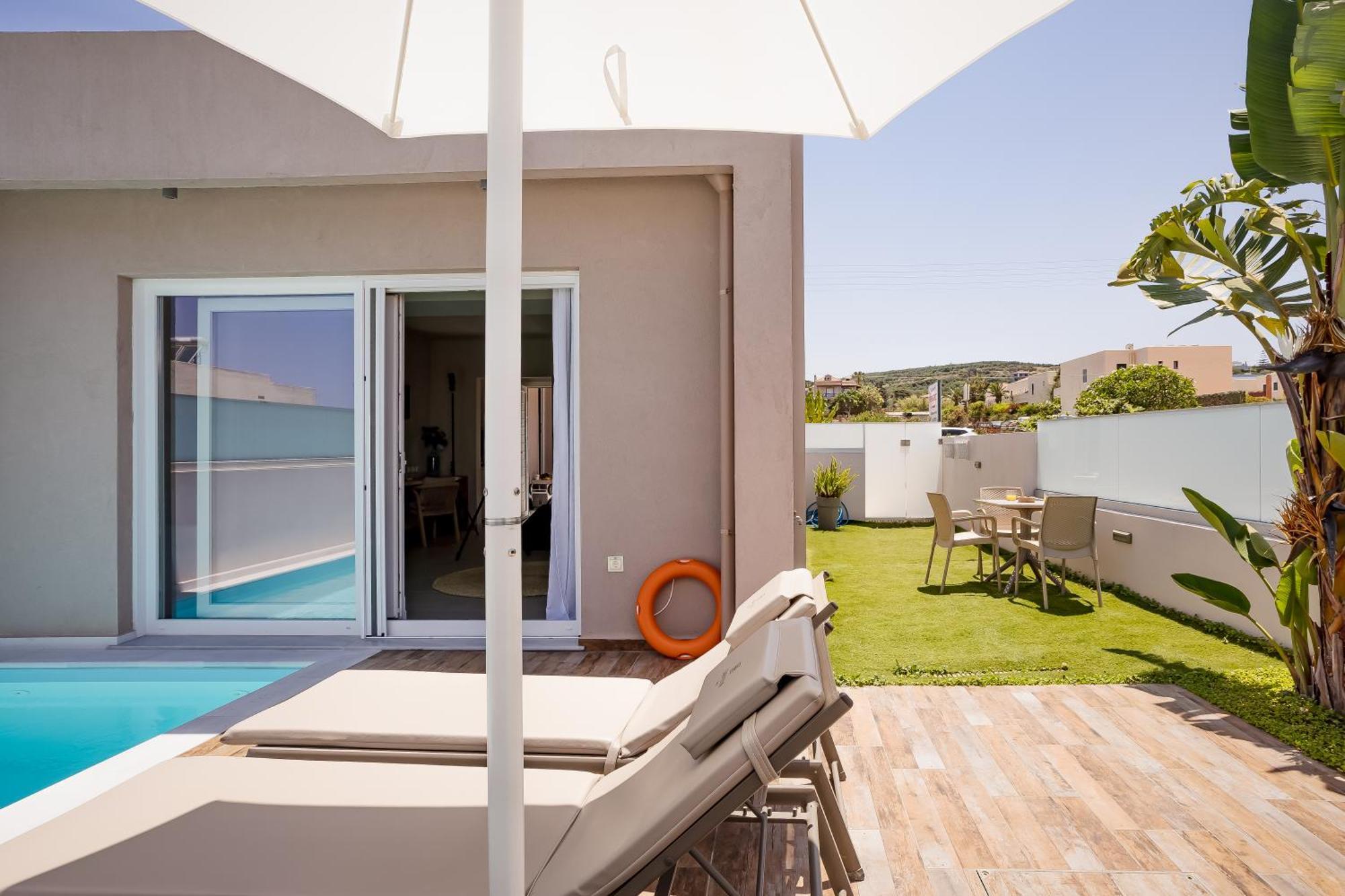 Sarpidon Suites Agia Marina Buitenkant foto