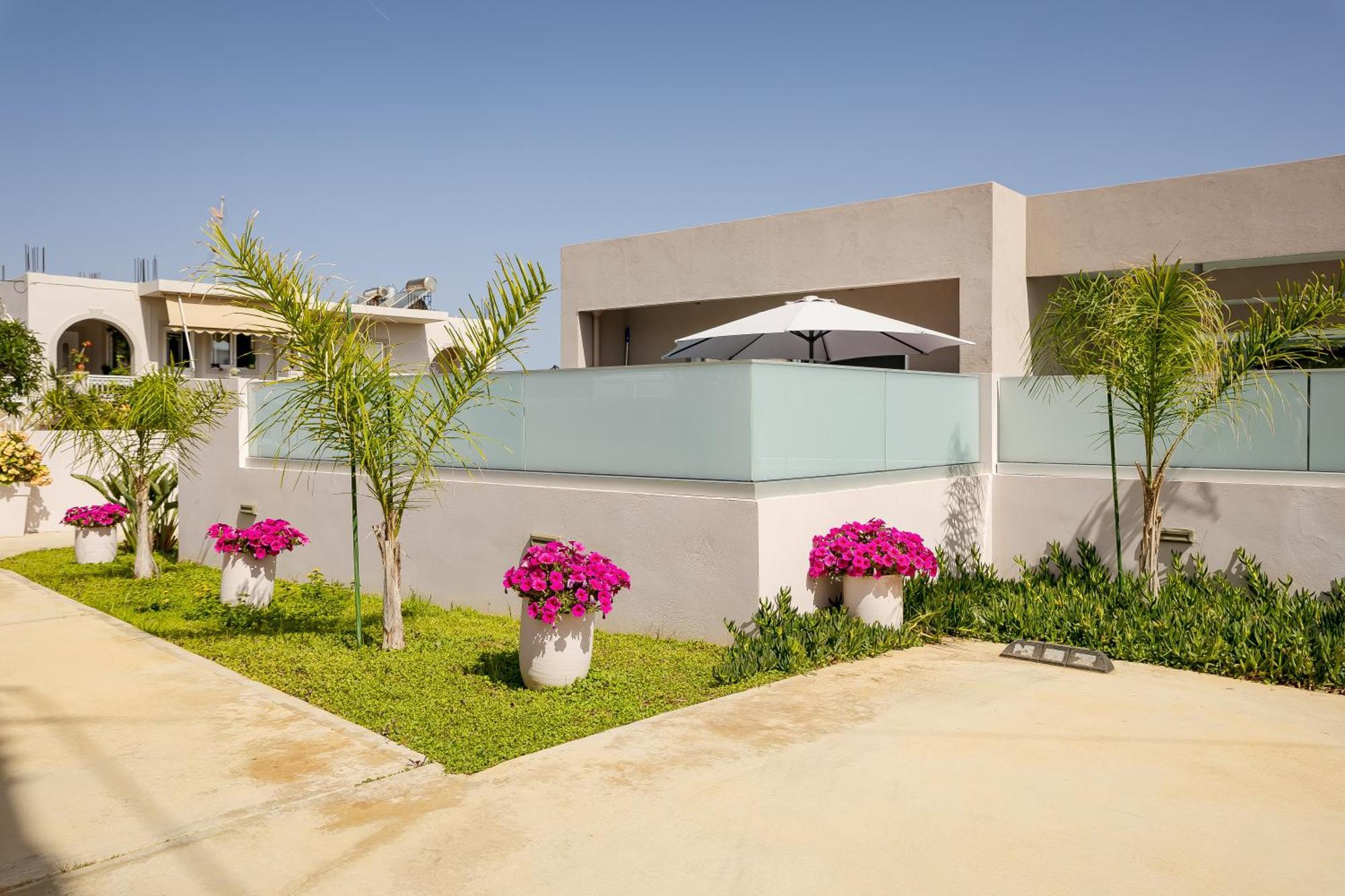 Sarpidon Suites Agia Marina Buitenkant foto